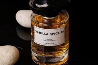 découvrez l'élégance et le style inégalé avec notre collection chic. explorez des pièces raffinées qui ajoutent une touche de sophistication à votre garde-robe. parfait pour chaque occasion, notre sélection chic vous permettra de briller avec classe.