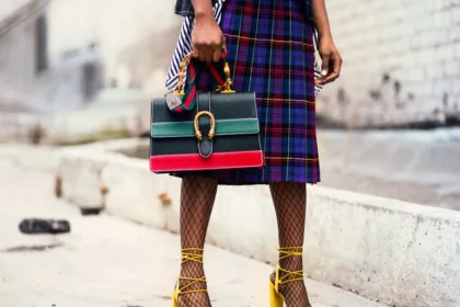 découvrez notre collection de sacs à main élégants et pratiques. trouvez le modèle parfait pour compléter votre look et exprimez votre style unique avec nos designs contemporains et intemporels.