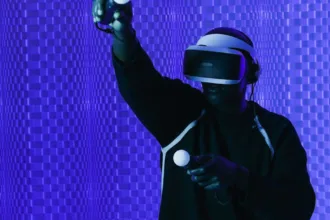 découvrez le métavers, un univers numérique immersif où la réalité virtuelle et la connectivité sociale se rejoignent. explorez les possibilités infinies de ce nouvel espace virtuel, engagez-vous avec des communautés dynamiques et expérimentez des environnements innovants. plongez dans le futur de l'interaction humaine et du divertissement avec le métavers.