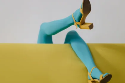 découvrez notre collection de chaussures minimalistes, alliant confort et élégance. idéales pour un style de vie actif, ces chaussures légères et stylées sont conçues pour vous offrir un soutien optimal tout en mettant en avant votre sens du design. adoptez le minimalisme avec nos modèles variés et trouvez la paire parfaite pour chaque occasion.