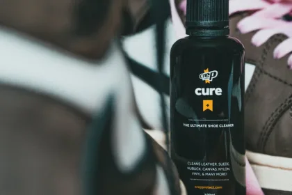 découvrez tout sur le nubuck : ce cuir doux et élégant, parfait pour chaussures, sacs et accessoires. conseils d’entretien et astuces pour préserver sa beauté naturelle.