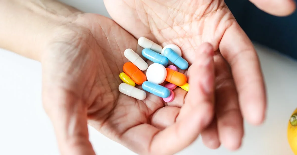 durée des saignements liés à la pilule contraceptive : informations sur les symptômes, causes et conseils pour gérer ces saignements.