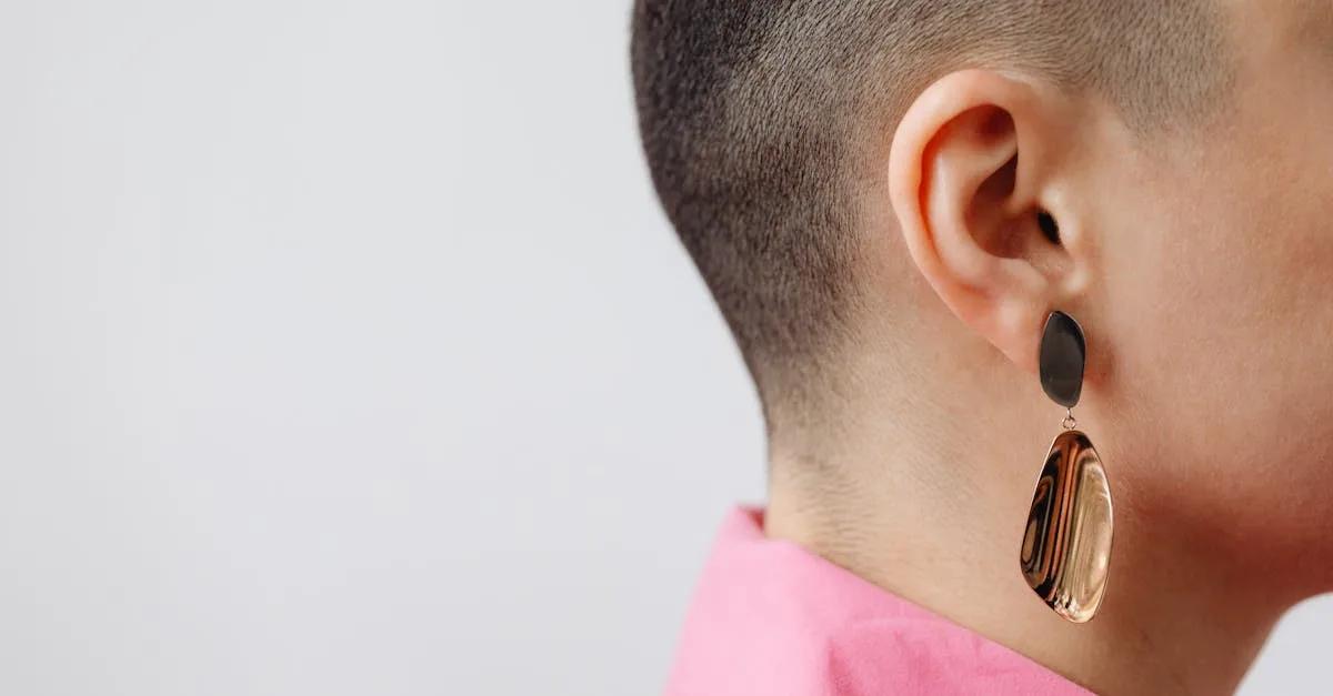 découvrez le style buzzcut, une coupe de cheveux courte et audacieuse qui allie simplicité et modernité. parfaite pour un look frais et facile à entretenir.