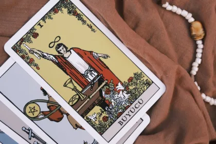 découvrez la signification spirituelle et les messages profonds qui guident votre chemin intérieur pour une meilleure compréhension de vous-même et de l'univers.