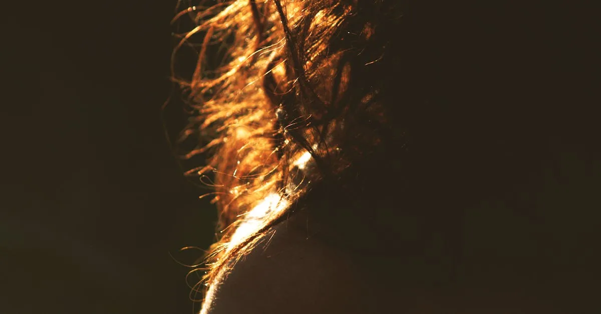 découvrez l'effet de la bétadine sur les cheveux blancs et comment ce produit peut influencer leur apparence et leur santé.