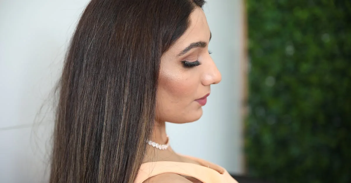 découvrez le caramel balayage, une technique de coloration lumineuse qui apporte profondeur et éclat naturel à vos cheveux pour un look doux et chaleureux.