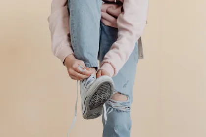 découvrez notre collection de chaussures confortables alliant style et bien-être pour vos pieds toute la journée.