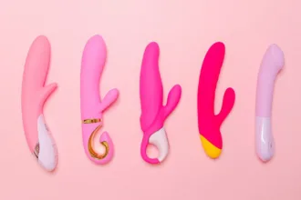 découvrez notre sélection de sex toys pour pimenter votre intimité et explorer de nouvelles sensations en toute sécurité et discrétion.